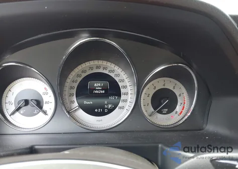 2014 Mercedes-Benz Glk 350 z USA, uszkodzony, nr VIN WDCGG5HB4EG234728